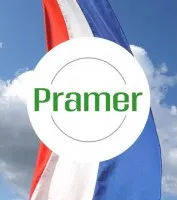 Pracownik przy produkcji wafli ryżowych (trzy zmiany)