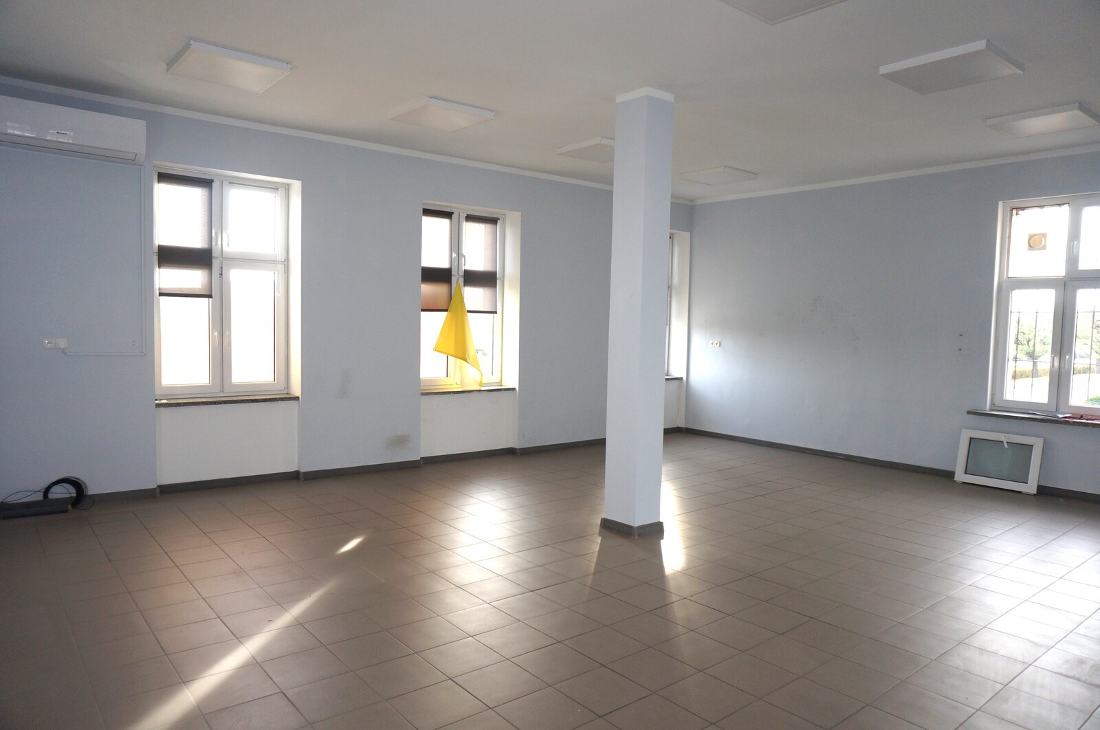 Do wynajęcia lokal usługowy 150 mkw - ŚRÓDMIEŚCIE