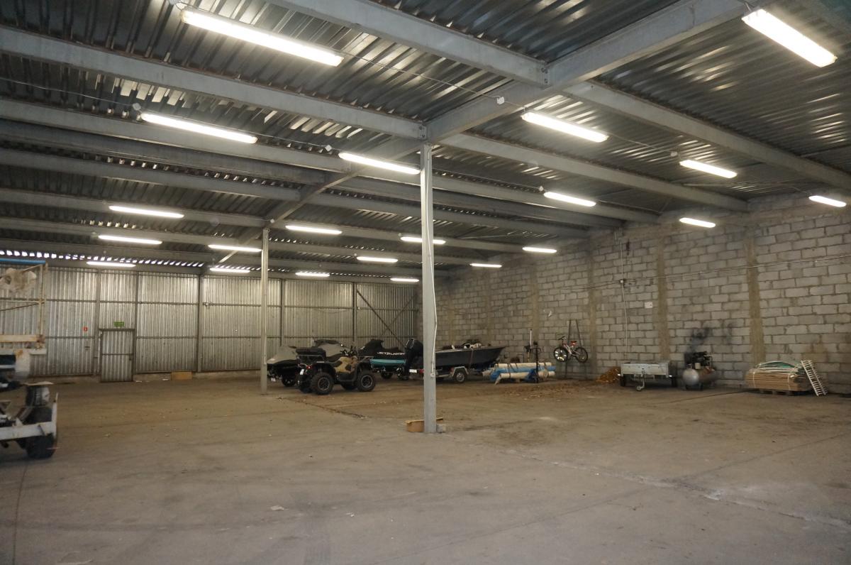 Hala magazynowa 650 mkw - wynajmę